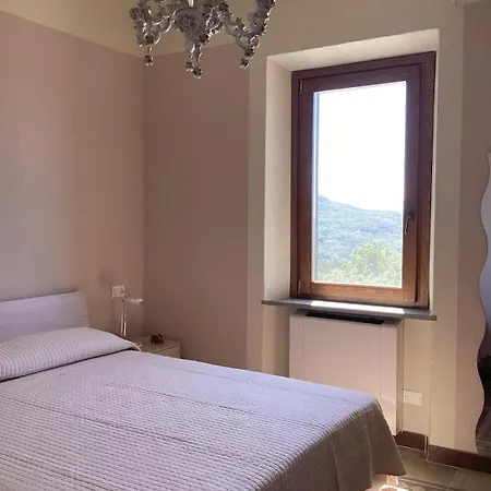 La Ca Dal Sol With Jacuzzi Holiday home Bagnone