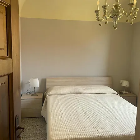 Holiday home La Ca Dal Sol With Jacuzzi
